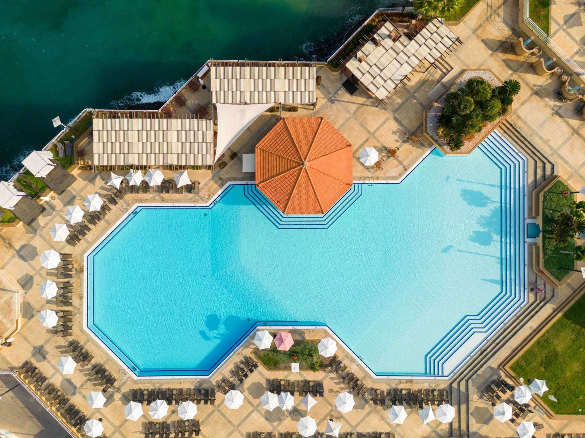 Moevenpick Hotel Bejrút Exteriér fotografie